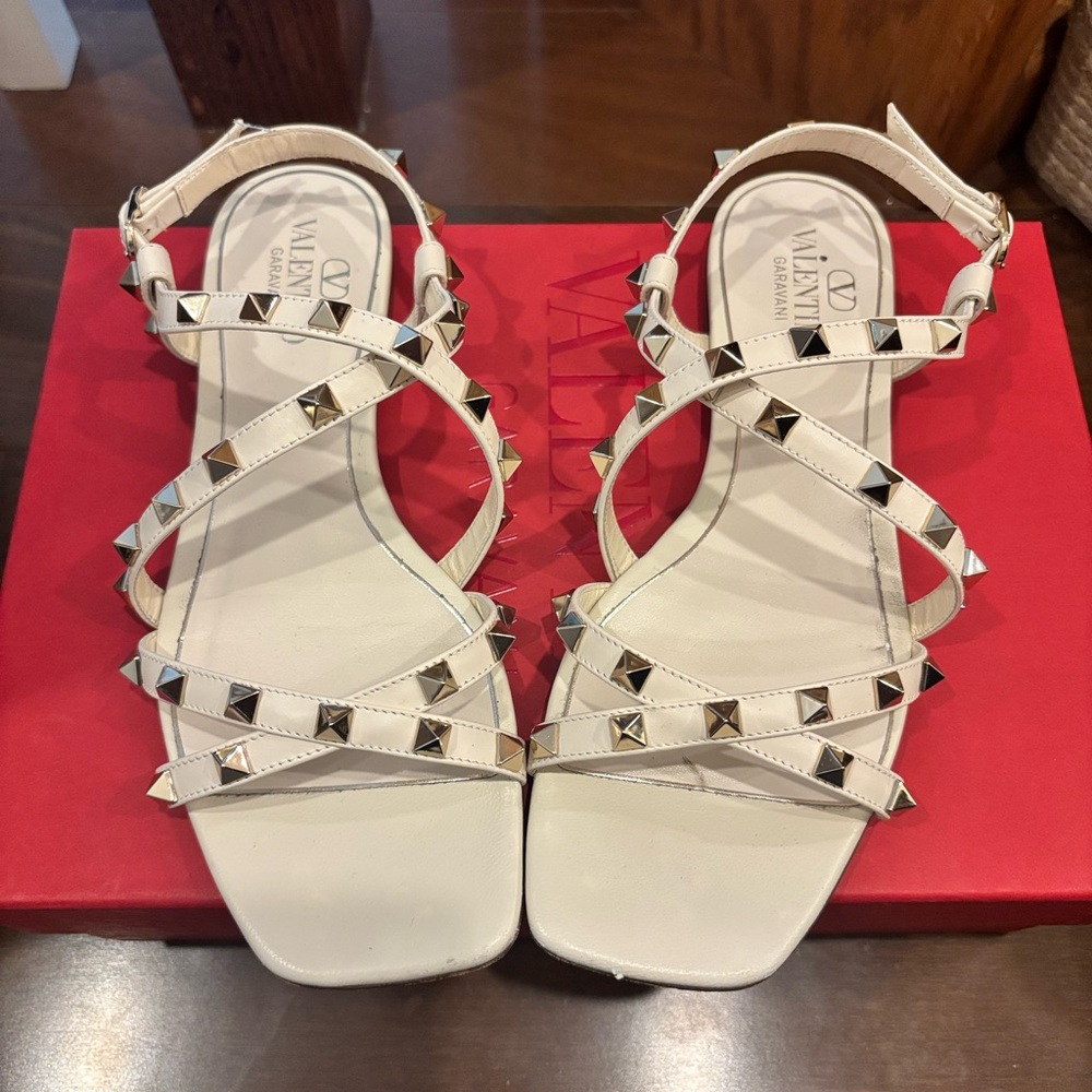 Valentino Garavani Sandals